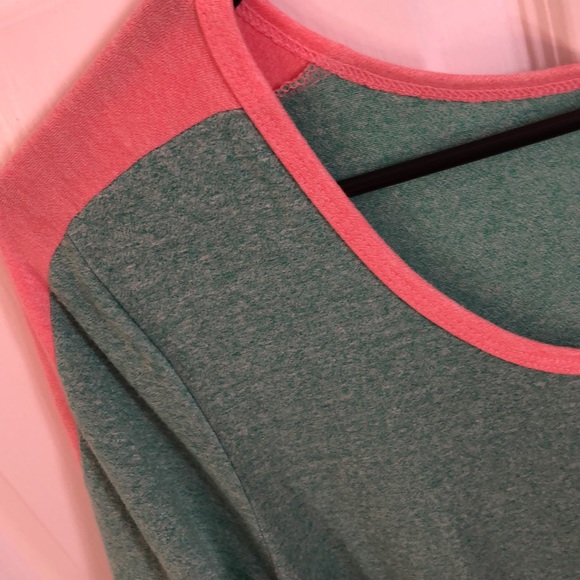 Lularoe top - Picture 4 of 4